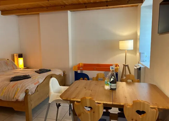 Comodo Nel Cuore Dell'engadina - 5 Min Da San Moritz Apartamento *